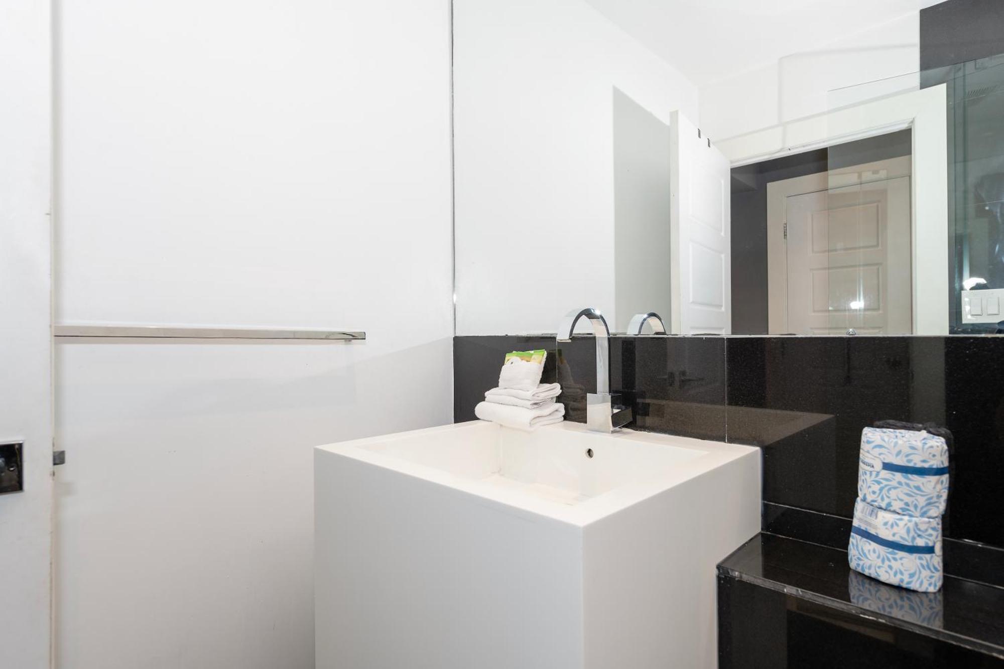 Sunny Days Apartments Miami Beach Extérieur photo