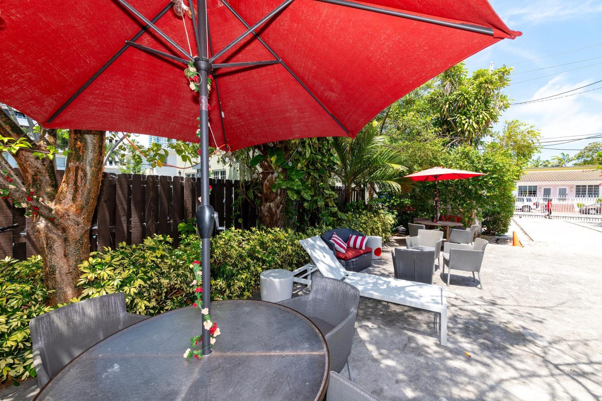 Sunny Days Apartments Miami Beach Extérieur photo